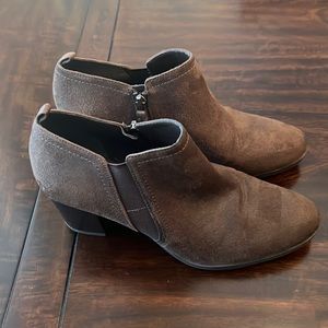 Franco Sarto suede booties, brown, size 5.5, side zipper